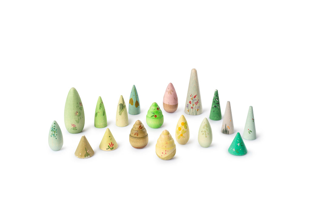Grapat Forest Tree wooden pieces in varied shapes and colours